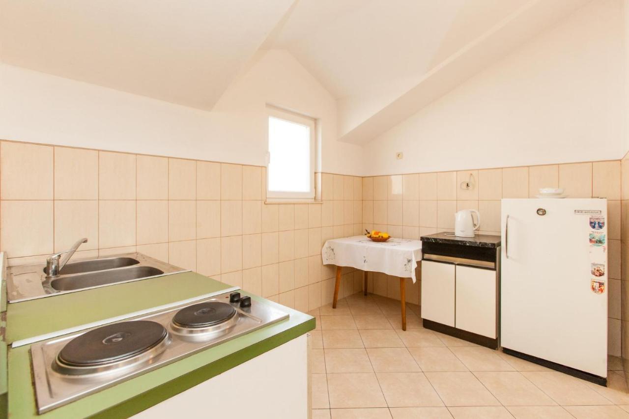 Holiday Home Beata Trogir Exterior foto